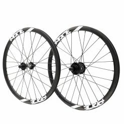 ROUES PRIDE GRAVITY EXP SL AERO UD GLOSS / MOYEUX CONTROL DISC 28H