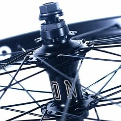 Roue COLONY Pintour (Moyeu Black) Arrière -ROUES Freestyle Grand Boutique pintour rear black close