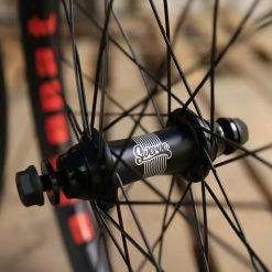 ROUES CUSTOM BSD REVOLUTION / ALIENATION VANDAL -ROUES Freestyle Grand Boutique r5 5510